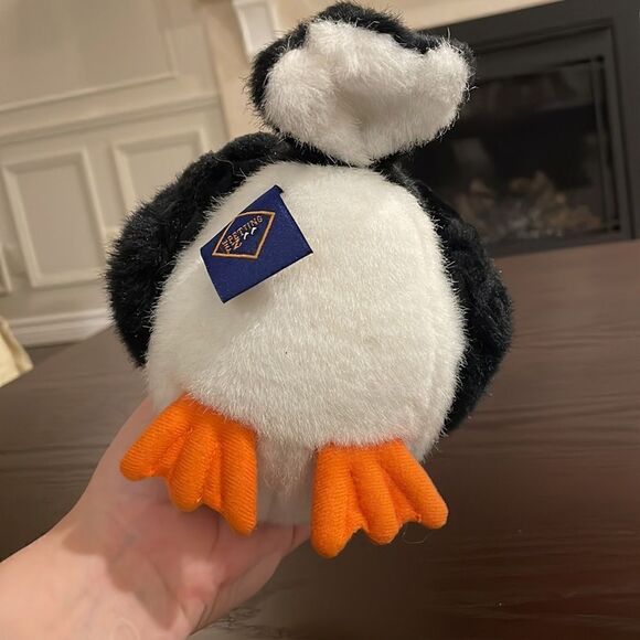 The Petting Zoo Puffin Plush Toy Stuffed Animal Excellent Condition 7” tall - Picture 6 of 6